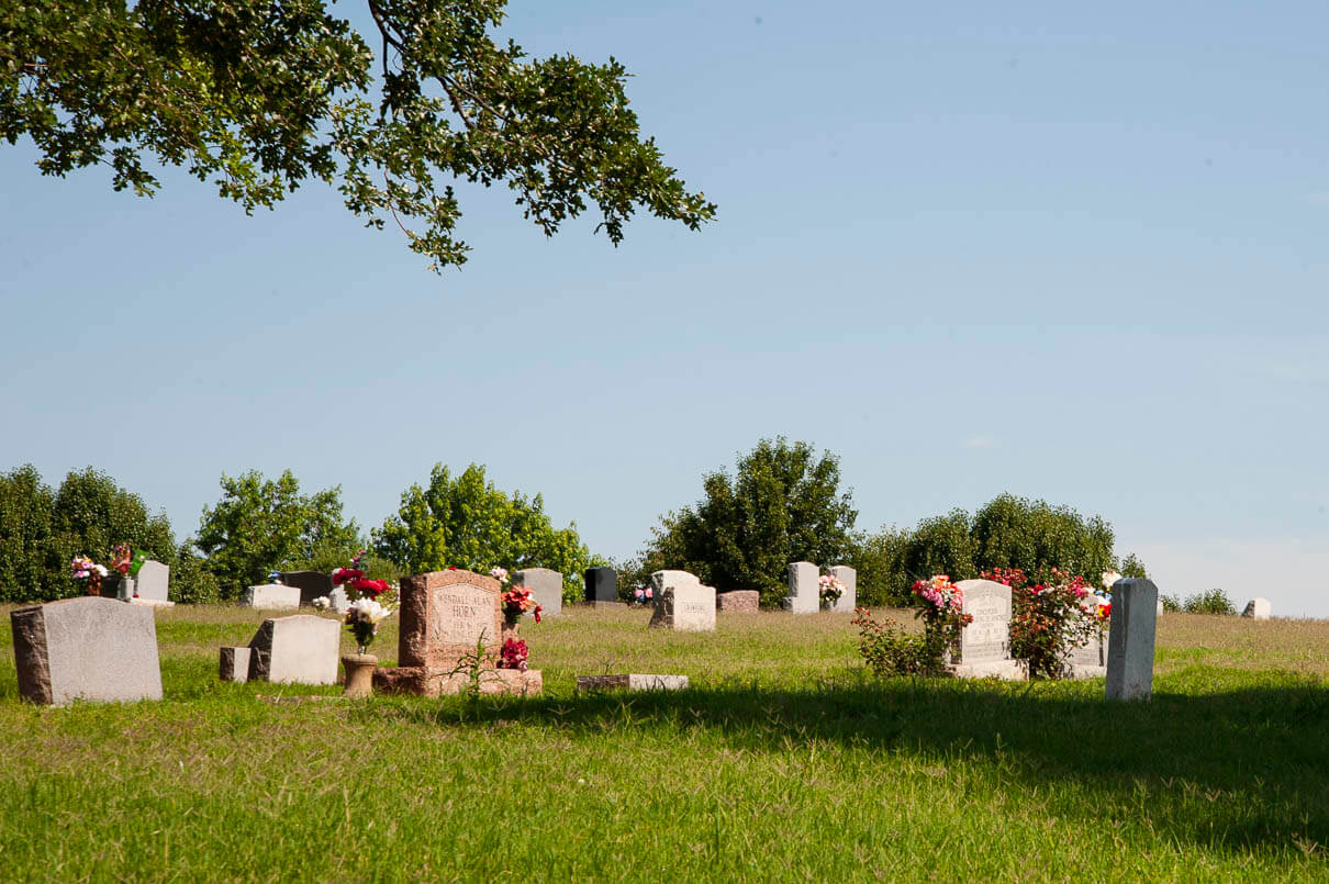 Rolling Oaks Memorial Gardens