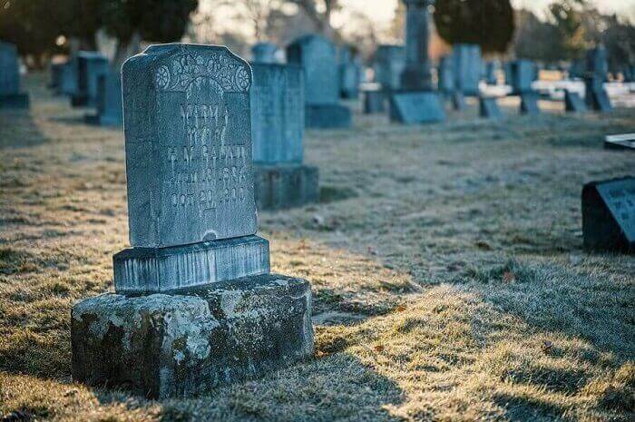 memorial park cemetery in Tulsa, OK